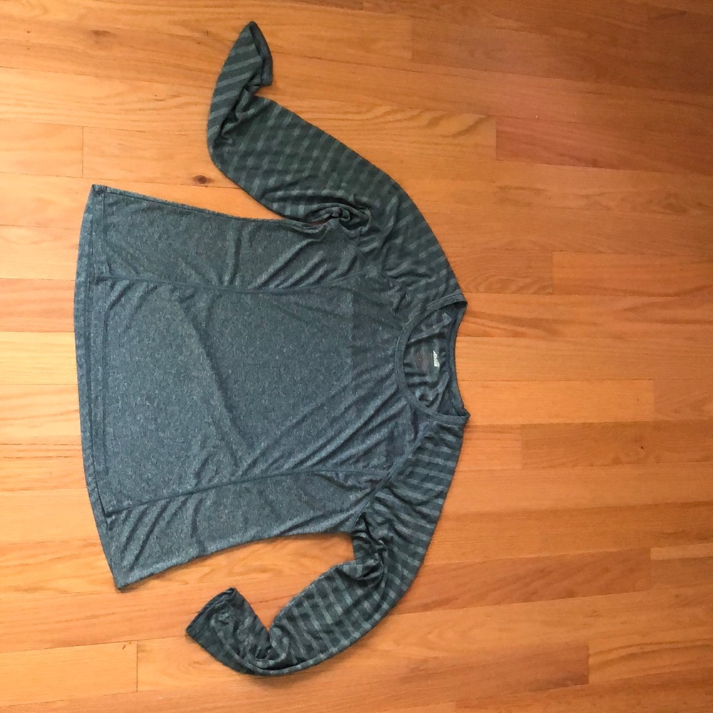 Workout shirt